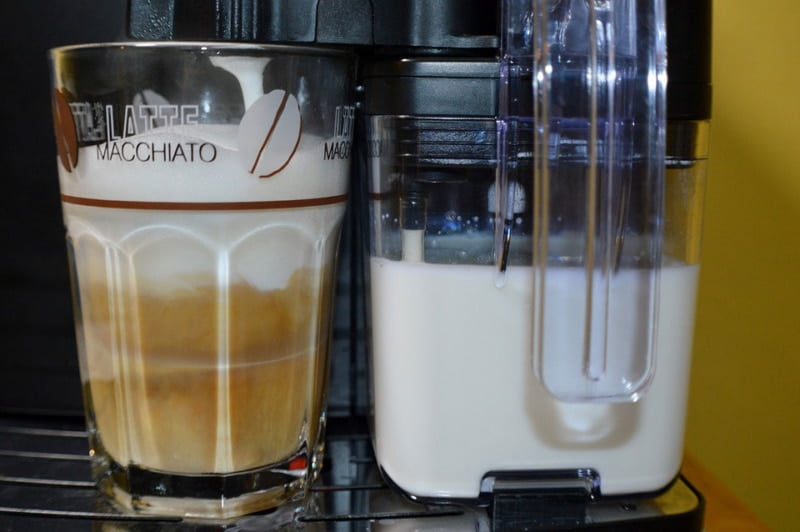 ᐅ Latte Macchiato nennt man auch befleckte Milch