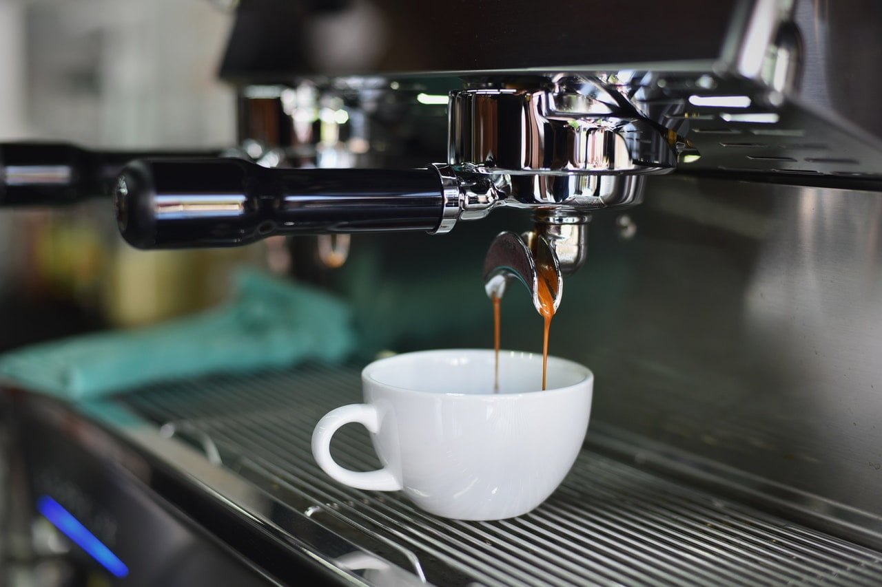 Die La Pavoni Domus Bar gilt als der Porsche unter den Espressomaschinen.
