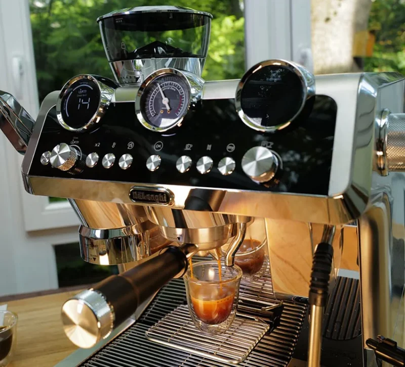 DeLonghi La Specialista Maestro Espressomaschine mit Siebträger und integrierter Mühle beim Espressomaschinen Test